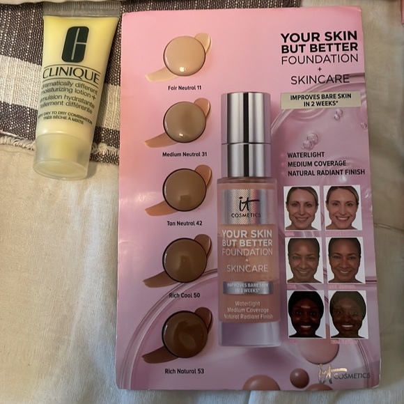 Makeup Bundle - Picture 2 of 5